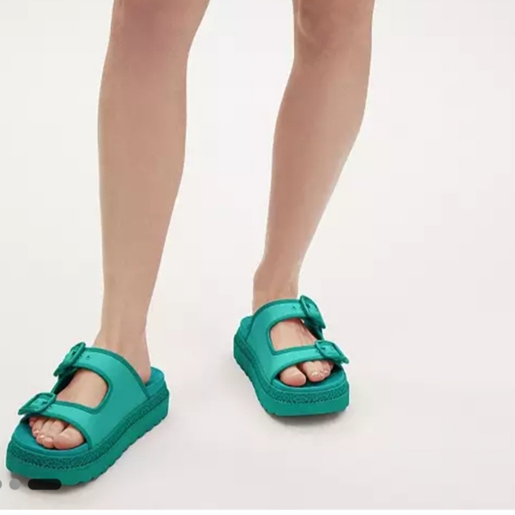 NWOT Coach Lainey Sandals bright green size 6 - Picture 5 of 5